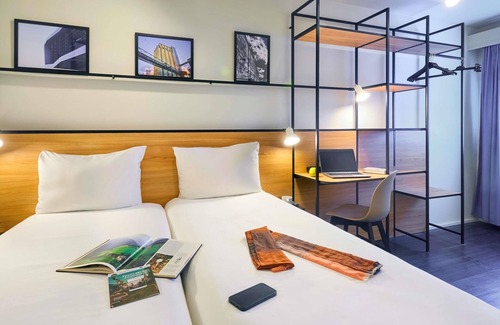 Lorient Hotel | ibis Lorient Centre Gare