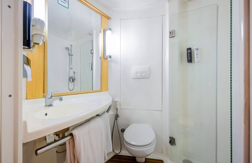 Aerocity Hotel | ibis New Delhi Aerocity Hotel