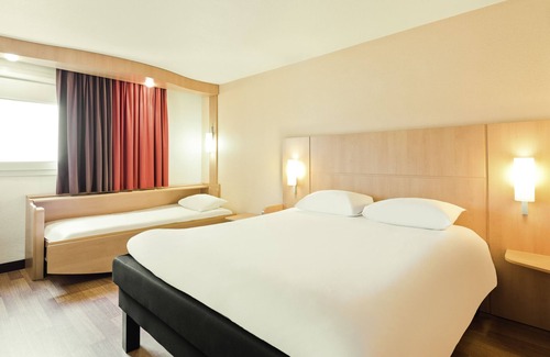 Gentilly Hotel | ibis Paris Porte d'Italie