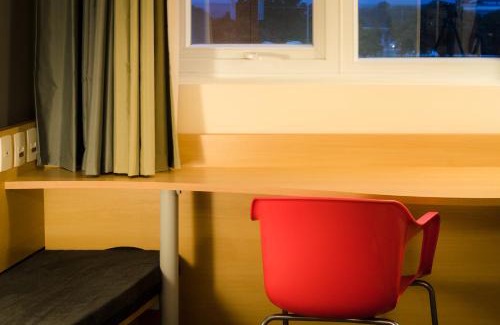 Sarandi Hotel | Ibis Porto Alegre Assis Brasil