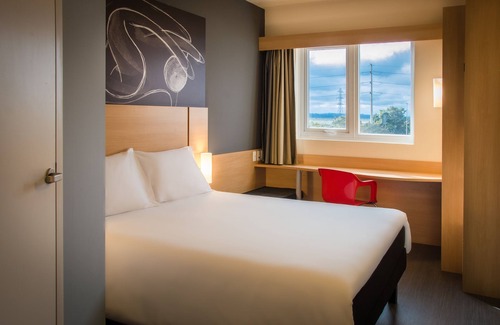 Sarandi Hotel | ibis Porto Alegre Assis Brasil