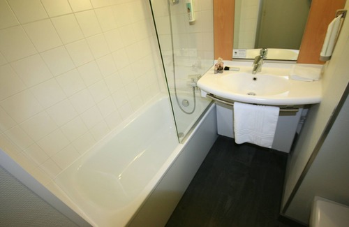 La Madeleine-Bellevue Hotel | ibis Saint Malo La Madeleine