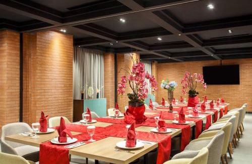 Kalimalang Hotel | ibis Styles Bekasi Jatibening