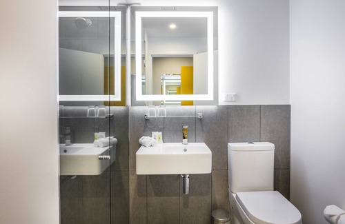 Brisbane Central Business District Hotel | Ibis Styles Brisbane Elizabeth Street