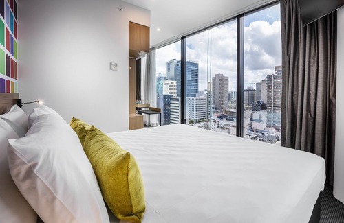Brisbane Central Business District Hotel | Ibis Styles Brisbane Elizabeth Street
