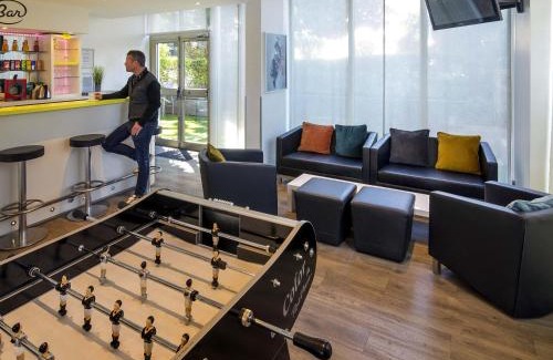 Riou - Petit Juas - Av de Grasse Hotel | ibis Styles Cannes Le Cannet