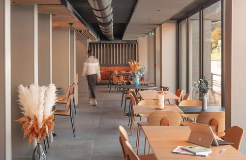 Jean Zay Hotel | ibis Styles Fontenay