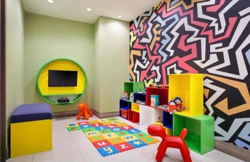 Old Jakarta Hotel | Ibis Styles Jakarta Mangga Dua Square