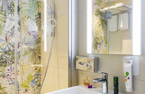 Republique–Point-du-Jour Hotel | ibis Styles Paris Boulogne Marcel Sembat
