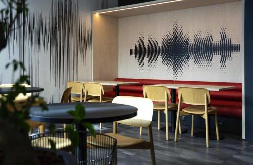 Issy-les-Moulineaux Hotel | ibis Styles Paris Porte de Versailles - Mairie d'Issy