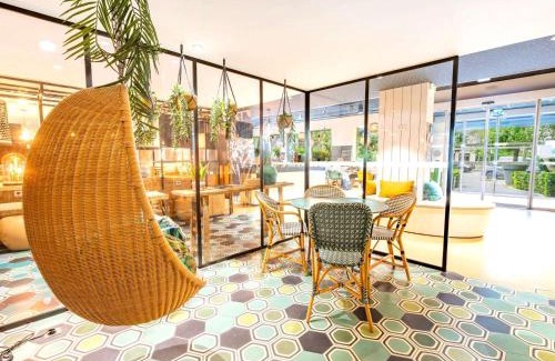 Republique–Point-du-Jour Hotel | ibis Styles Paris 16 Boulogne