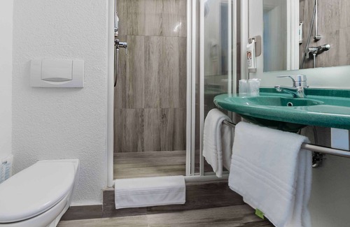 Praga Poludnie Hotel | ibis Warszawa Ostrobramska