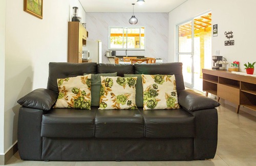Paruru Casa | Ibiúna | Country house in condominium with pool and barbecue