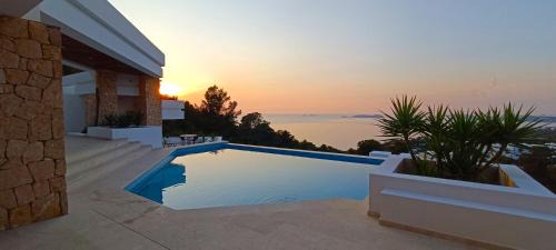 Cala Vadella Villa | Ibiza 7th Heaven Villa