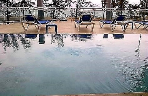 Ciudad Universitaria Apartamento | Torre IBIZA Malecón - Frente mar piscina y Caribe.
