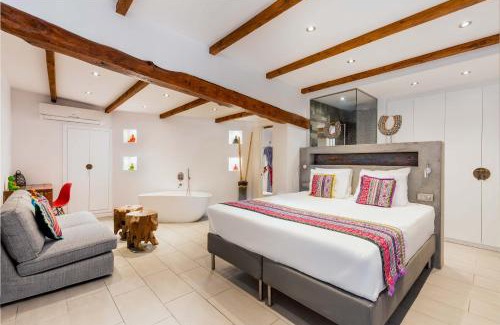 Santa Eulalia del Río Hotel | Ibizazen
