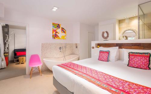 Santa Eulalia del Río Hotel | Ibizazen