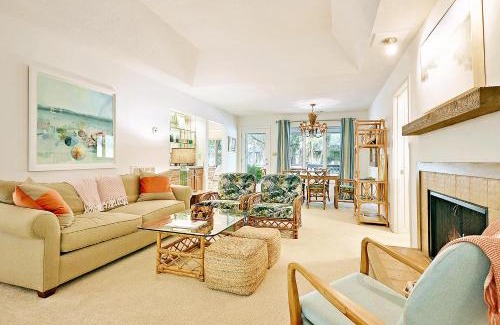 West Beach Casa | IC106: 106 Inlet Cove