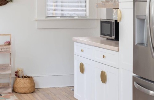 Inman Park Apartamento | Ice Cream Shop by Minty Living