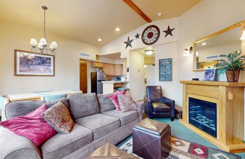 Downtown Leavenworth Apartamento | Icicle Village Resort Condo #407