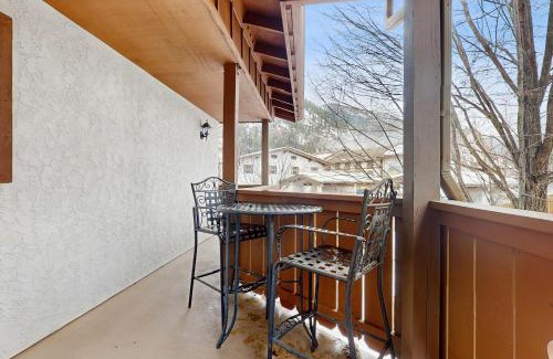 Downtown Leavenworth Apartamento | Icicle Village Resort Condo #408
