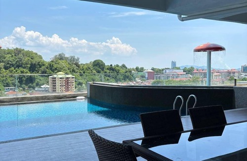 Bukit Kecil Apartamento | Icon Residence Luxury Condo