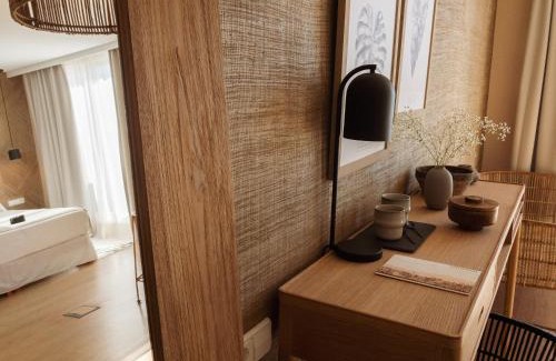 Manacor Hotel | ICON Valparaiso - Adults Only