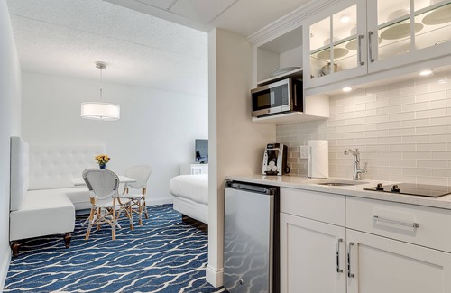 Cape May Hotel | ICONA Cape May