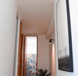 Miramar Apartamento | Iconic 4 bedroom in best artsy street in 8 guest