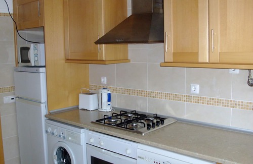 Pata de Baixo Apartamento | Iconic Apartment with 2 bedrooms & full kitchen 2 Apts by RedAwning