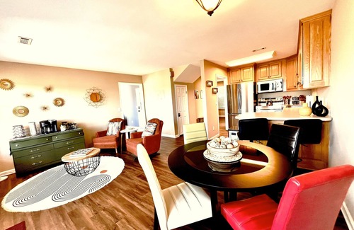 Dahlonega Casa | Iconic Dahlonega View! In Town! WINE GOLD HIKING