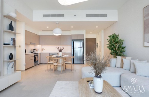 Downtown Dubai Apartamento | Iconic Views | Daily Cleaning | Hotel-Grade Stay | EMAAR Grande
