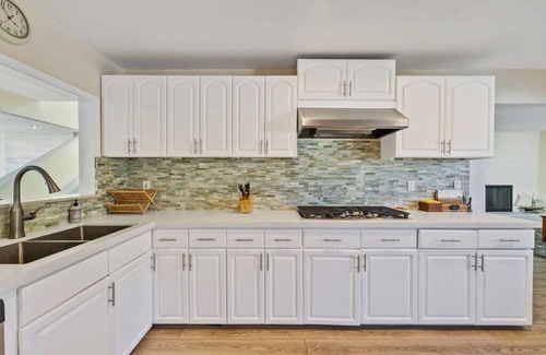 Westside Santa Cruz Casa | Iconic West Cliff with Views!