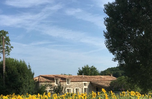 Saint-Jean-de-Duras Casa | Ideal para familias y amigos. Mucho espacio para que todos disfruten.