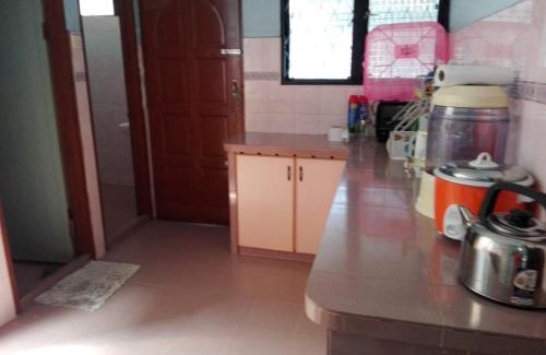Central Seberang Perai Complejo | Idaman guesthouse Malay FAMILY ONLY