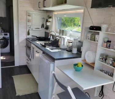 Rahtla Casa | Idaraugu puhkemaja Saaremaa põhjarannikul