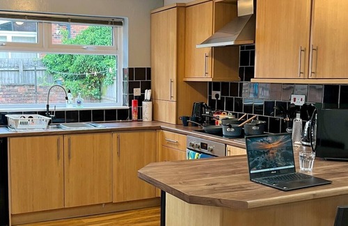 Farington Casa | Ideal 3-bedroom home to stay in Leyland