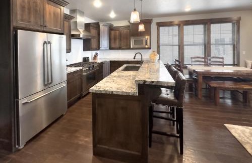 Park City Casa | Ideal Condo 2 Minute Drive to Deer Valley