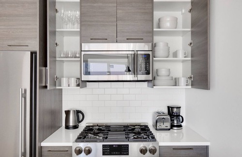 Downtown Brooklyn Apartamento | Ideal Downtown BK 2BR w/ Elevator & Lounge, near groceries, by Blueground