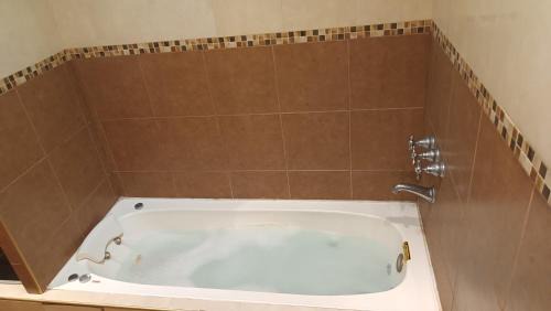 La Rioja Apartamento | Ideal familias, Cómodo, amplio, patio y parrilla! 2 dormitorios