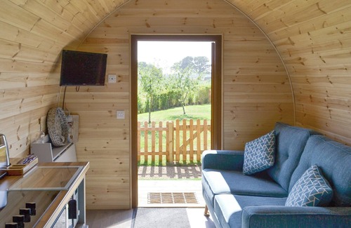 Mablethorpe Cabaña | Ideal for a lovely break just ½ mile to lovely quiet sandy beaches.