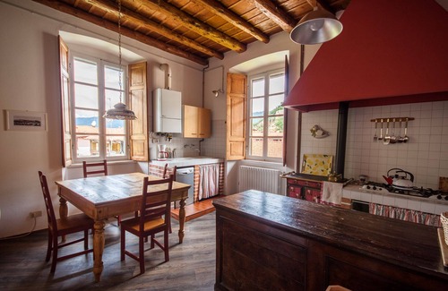 Zandobbio Casa | Ideal para familias, cerca del lago de Iseo, Endine y la ciudad de Bérgamo.