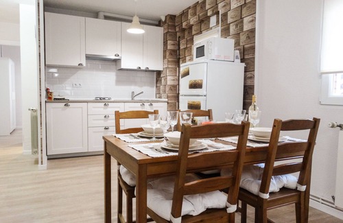 La Latina Condominio | Ideal para familias y amigos. Disfrute de Madrid y su mayor parque.