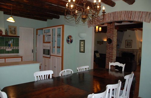 El Poal Cabaña | Ideal para reuniones familiares y de amigos. Invita a la paz y al descanso.