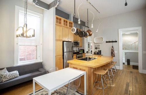 Over-the-Rhine Condominio | Ideal for medical travelers parking available