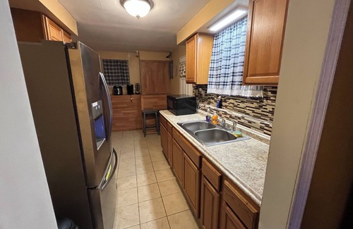 Detroit Casa | Ideal for monthly stays. Short term rentals will receive 20% off booking.