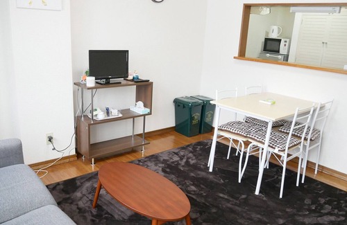 Hakodate Apartamento | Ideal para tu familia!Habitaciones de 3 dormitorios con estacionamiento gratuito y una capacidad de hasta 9 personas.
