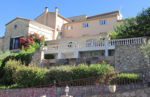 Saint-Victor-de-Malcap Casa | Ideal house for family, farniente cicada, close to the Ardeche gorges