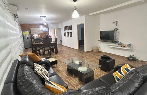 Sabanilla Casa | CASA IDEAL PARA DESCANSAR, PISCINA, BBQ, WIFI, FULL AIRE