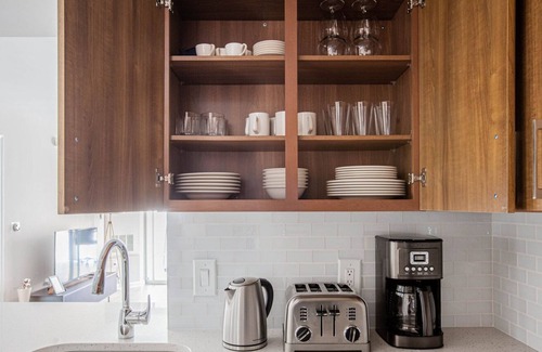 Chinatown Apartamento | Ideal Mount Vernon 1BR w/ Gym, Pool, nr. Georgetown Law, by Blueground